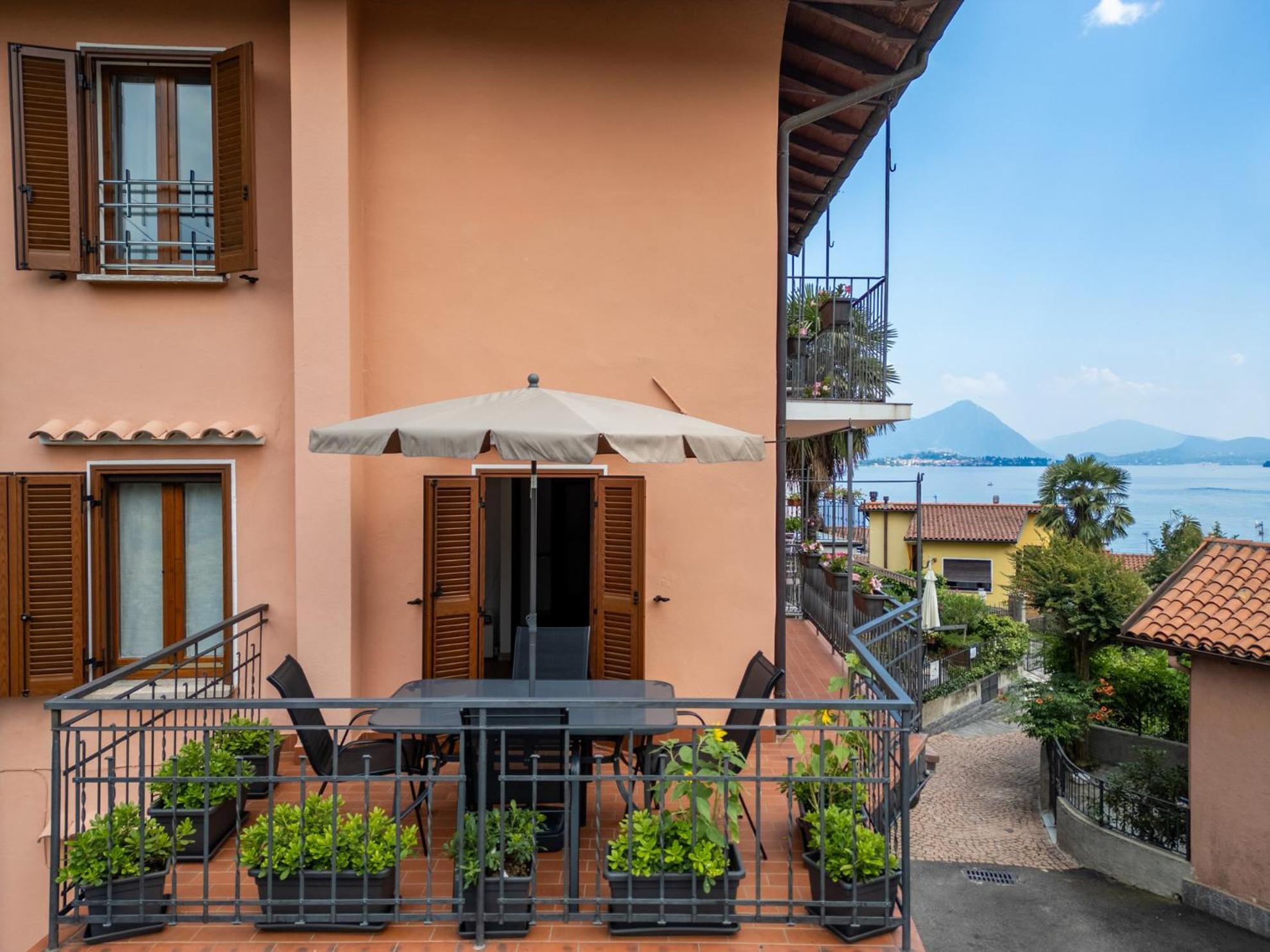 Apartment Ca Dai Noni Feriolo Bagian luar foto