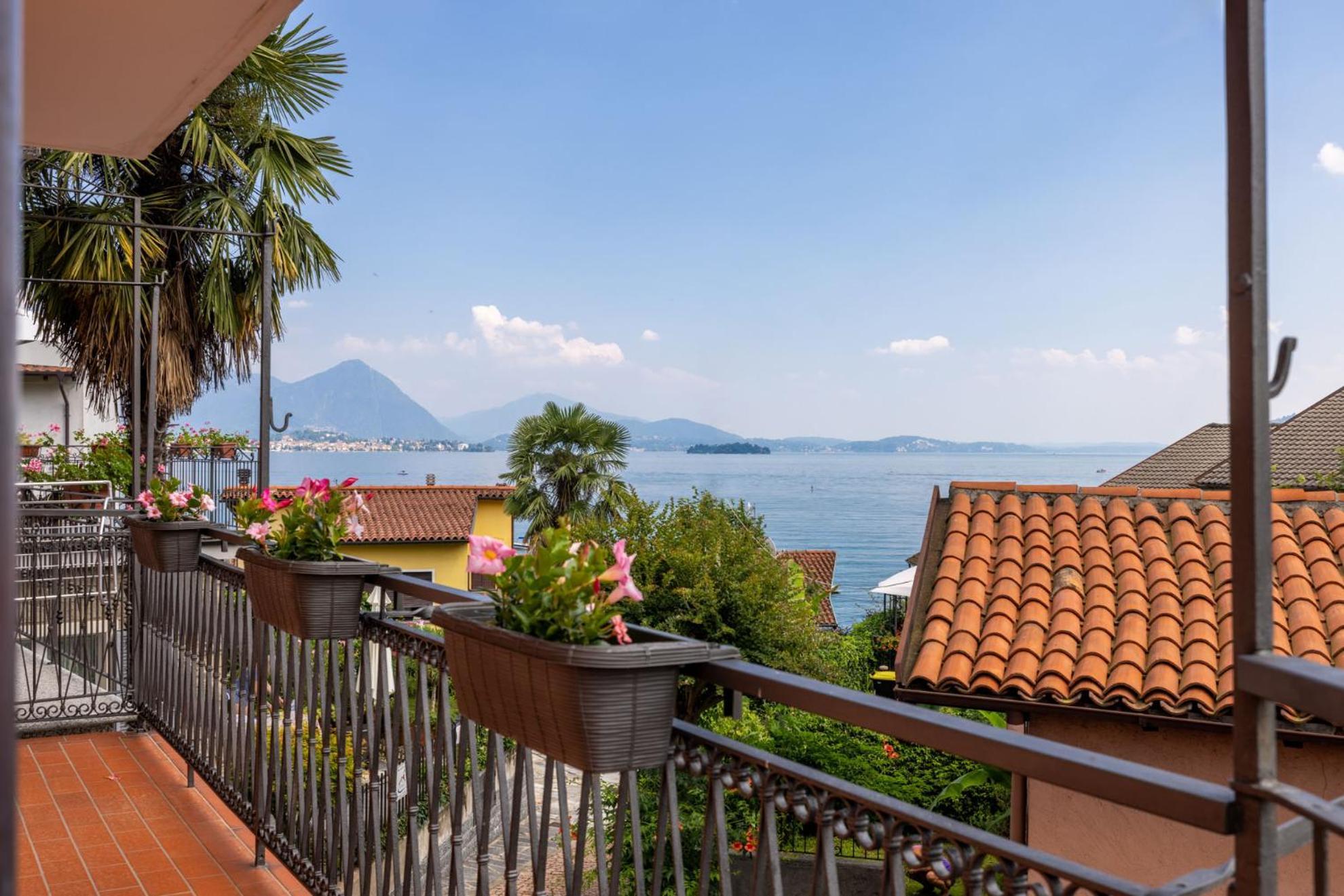 Apartment Ca Dai Noni Feriolo Bagian luar foto